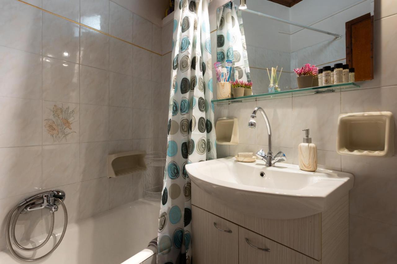 Nature Village Apartment Agioi Deka  ภายนอก รูปภาพ